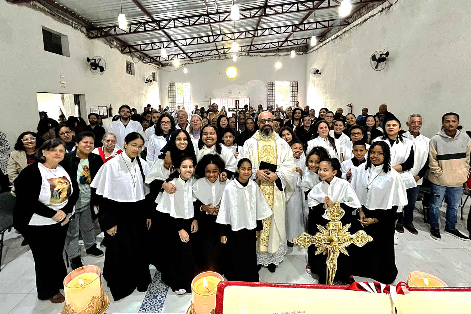 Comunidade Mãe Peregrina celebra padroeira Diocese de Campo Limpo