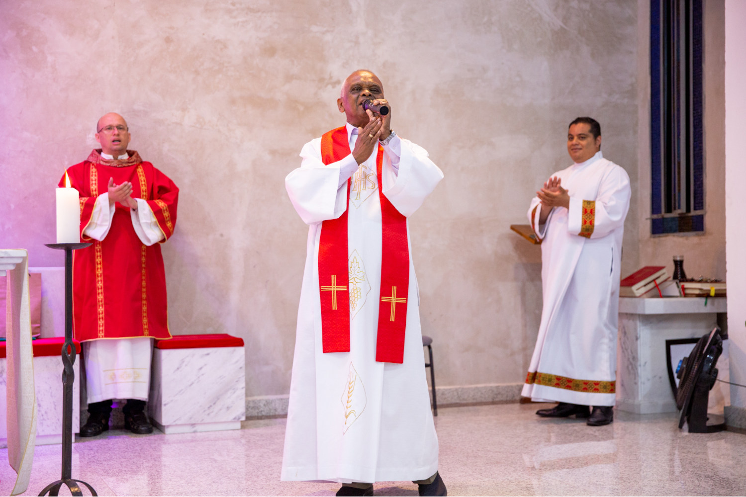 Dom Valdir preside missa em ação de graças pelos 26 anos de ordenação