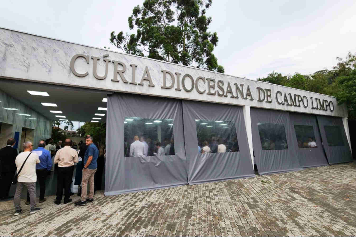 curia2